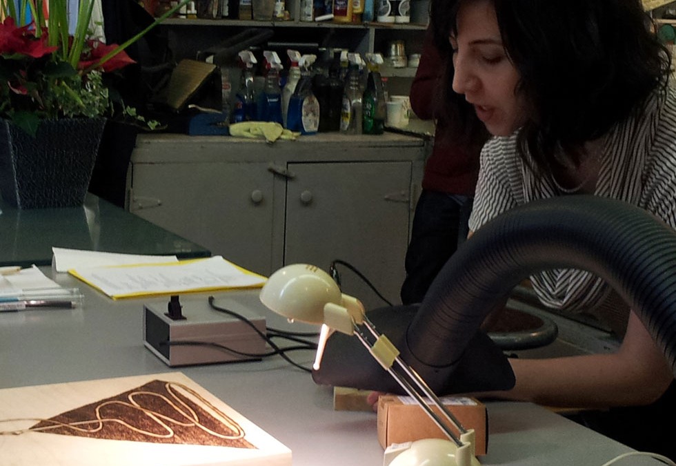 Amy Ventura pyrography wood burn demonstration